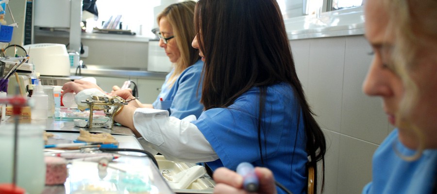 Protésico Dental Málaga